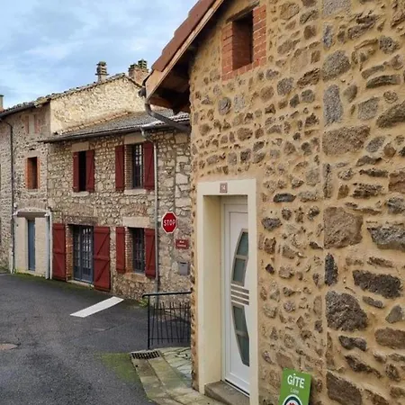 Maison De Village En Pierres à Chalmazel, Idéale Pour La Nature - Fr-1-496-381 Séjour à la campagne